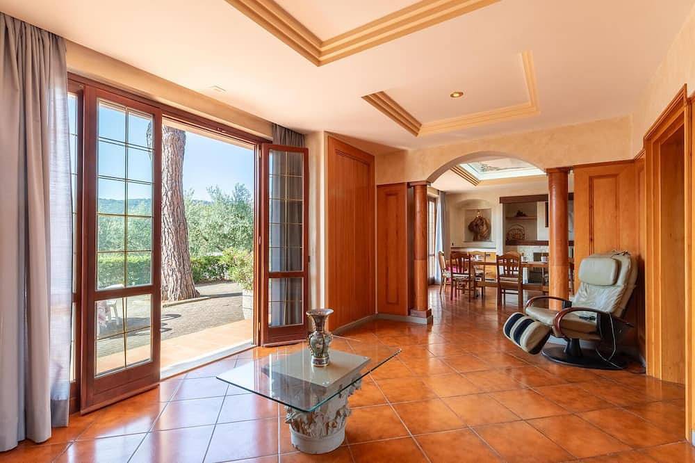 Preciosa casa en Passignano sul Trasime in Passignano sul Trasimeno, Lago Trasimeno