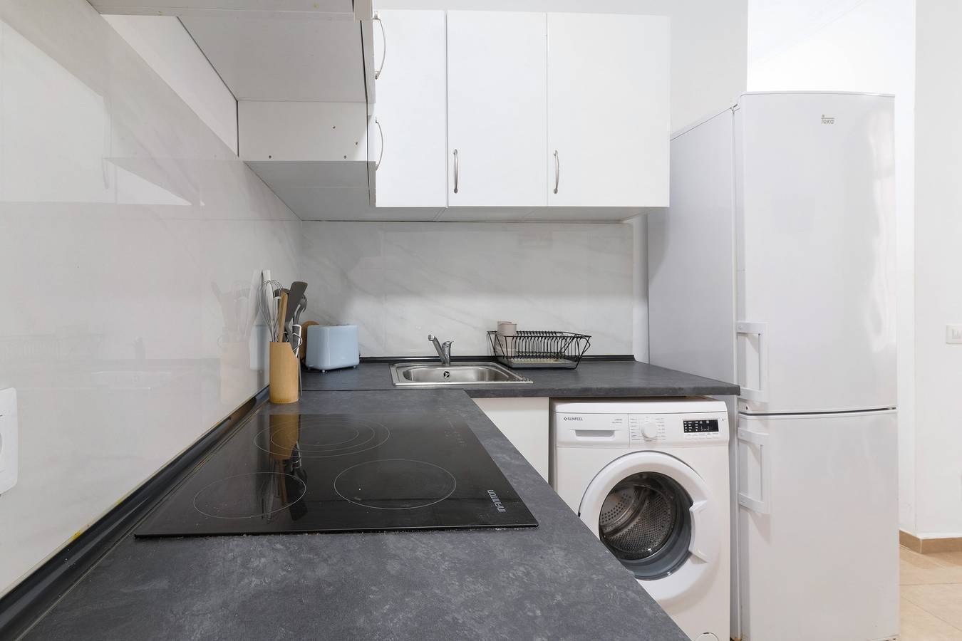 Apartamento inteiro, Apartamento de Férias "Un Descanso 1" no Centro da Cidade com Wi-Fi in Maspalomas, San Bartolomé de Tirajana