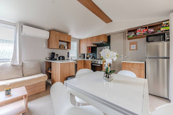 Camping pour 8 personnes à Gastes