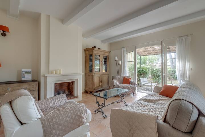 Location de vacances pour 6 personnes, avec balcon et jardin à La Motte - 4