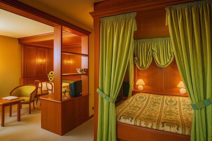 Hôtel pour 2 personnes, avec vue ainsi que jardin et sauna, animaux acceptés à La Petite-Pierre - 2