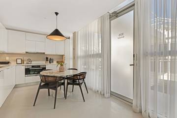 Vacation Rental for 6 Guests in South Beach, Miami Beach, Picture 4