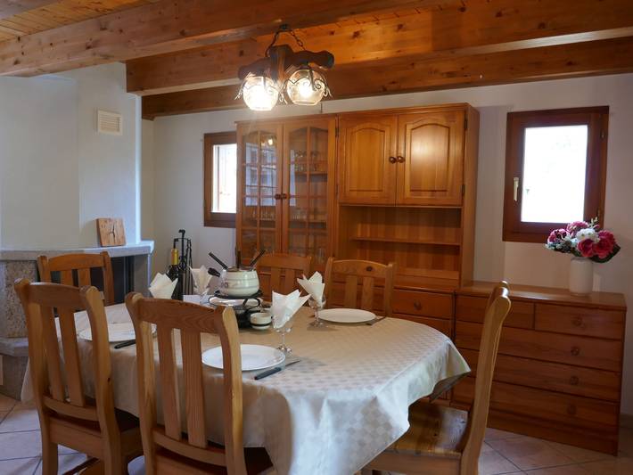 Ferienhaus für 4 Personen, mit Terrasse und Ausblick sowie Garten, mit Haustier in der Schweiz - 2