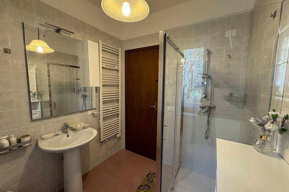 Landhaus in Vecchiano-nodica mit 1 Schlafzimmern 3 Schlafplätzen in Vecchiano, Italienische Riviera