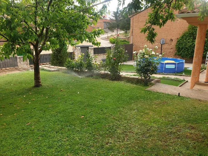 Ferienhaus für 12 Personen, mit Pool und Garten sowie Ausblick - 1