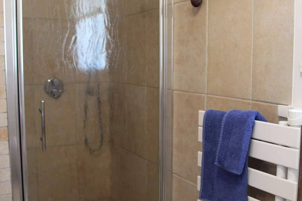 Rental Residence Peylon with swimming pool terrace garden patio in a quiet area in Flayosc, Draguignan en omgeving
