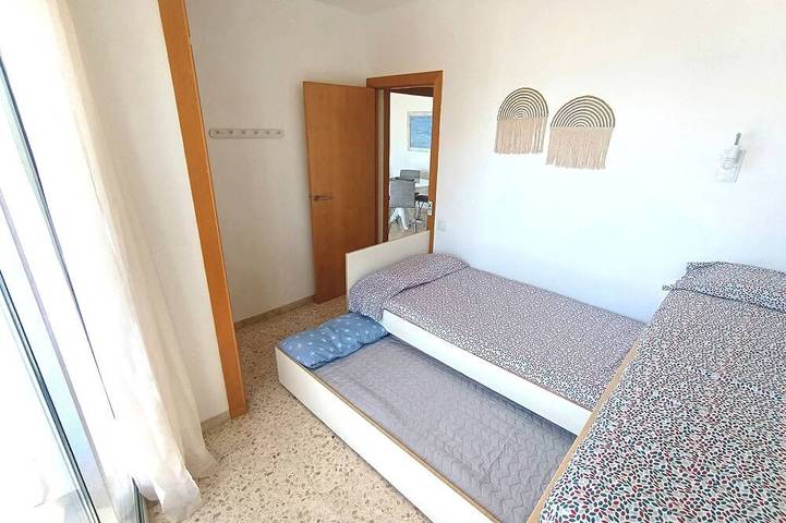 Entire apartment, Nice apartment facing the beach in the center of Sitges fully equipped in Sitges, Garraf
