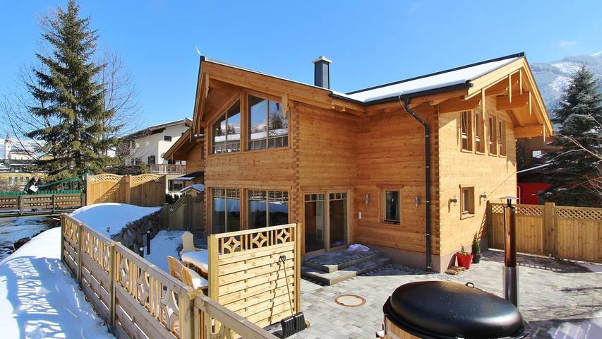 Chalet voor 32 personen, met sauna en balkon in Kaprun