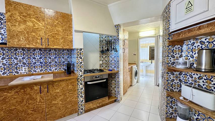 Beira Mar | Piscina Privada | 7 Pax | Albufeira in Albufeira e Olhos de Água, Faro District