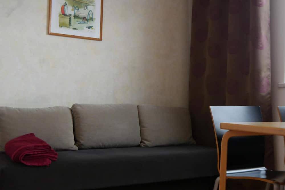 Ganze Wohnung, Ferienhaus Posejdon: 2 Zimmerwohnung für 2-3 Personen, 450m vom Strand,Naturpark in Rowy, Slowinzischer Nationalpark