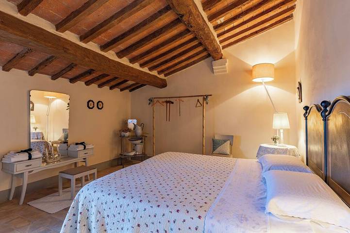Traditionelles toskanisches Haus mit Aussicht 19 Minuten von Montalcino entfernt in San Giovanni d'Asso, Montalcino