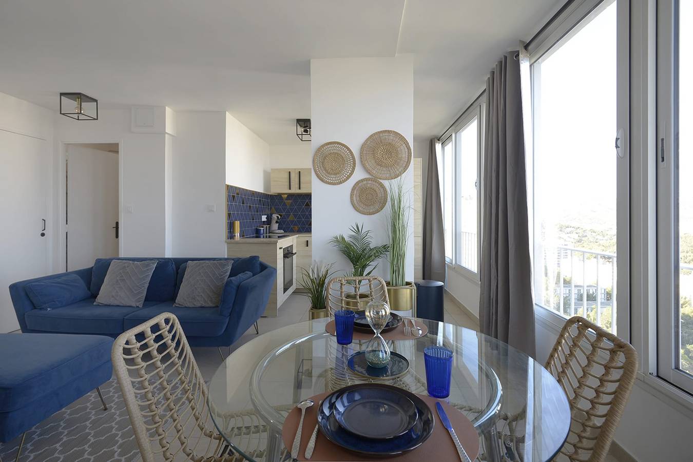 Ganze Wohnung, Charming 2 rooms with sea view, Marseille in Marseille, Marseille und Umgebung