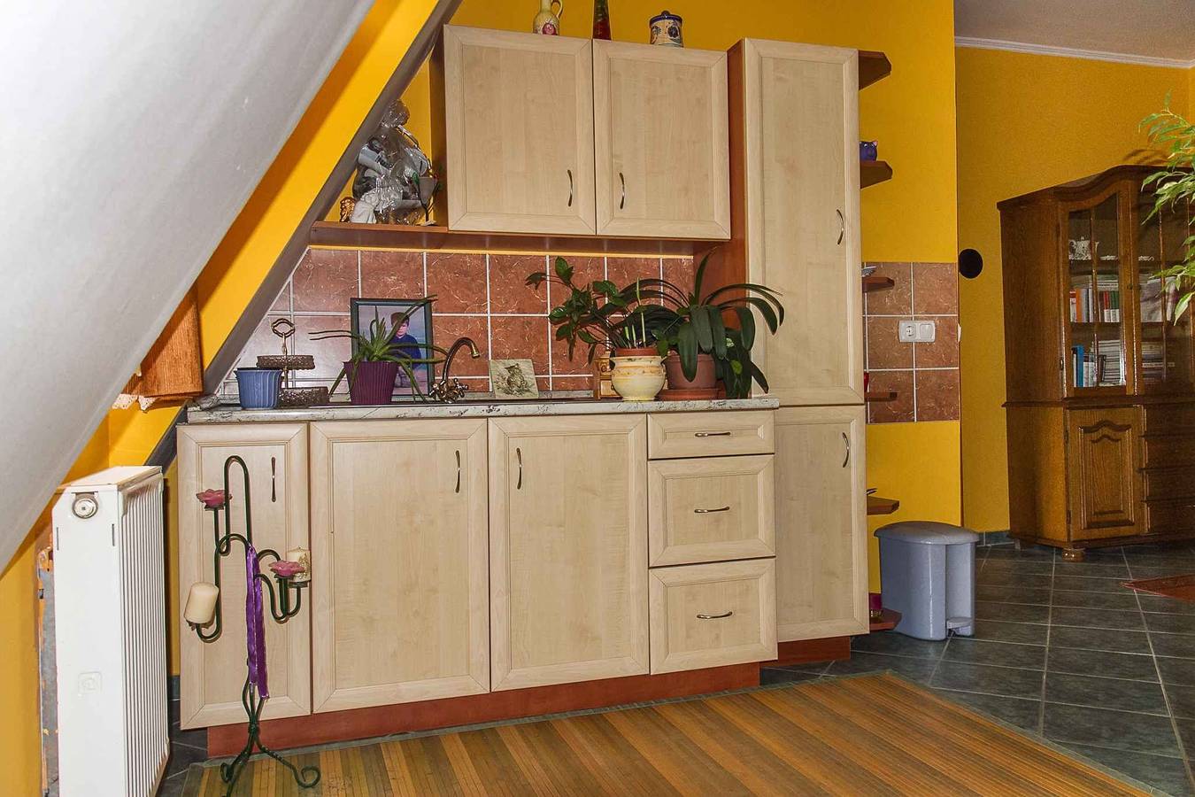 Ferienhaus in einer ruige Lage mit Klimaanlage und Internet in Balatonmariafürdö, Plattensee Südufer