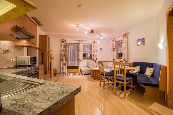 Ferienwohnung für 4 Personen, mit Balkon und Ausblick sowie Garten, kinderfreundlich in Neustift im Stubaital - 4