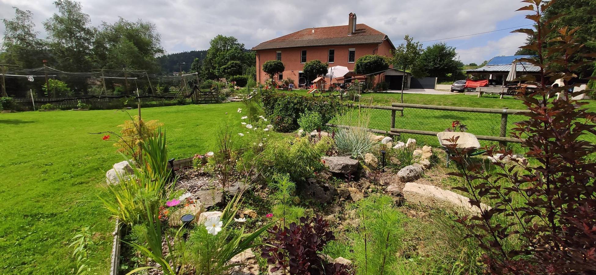 Le gîte du Pont de la Chaux in Chaux-des-Crotenay, Parc naturel régional du Haut-Jura