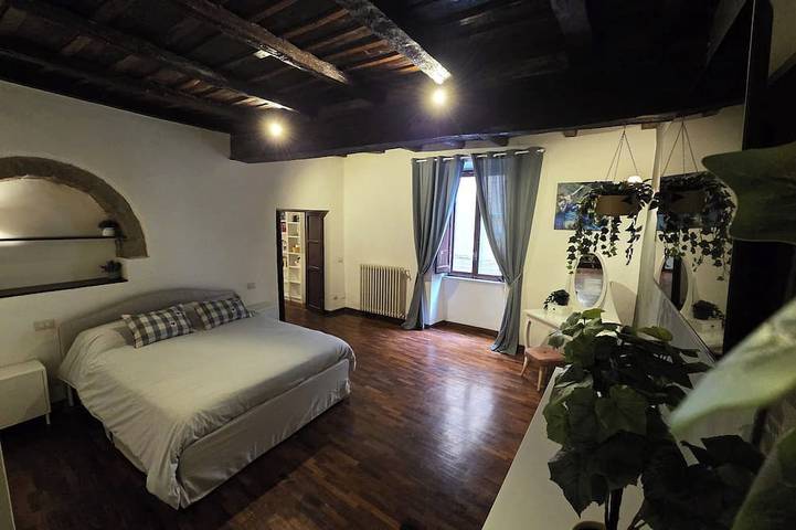 Appartamento intero, \"Vicolo del Borgo\" ..in pieno centro vivi la magia del medioevo in Viterbo, Provincia di Viterbo