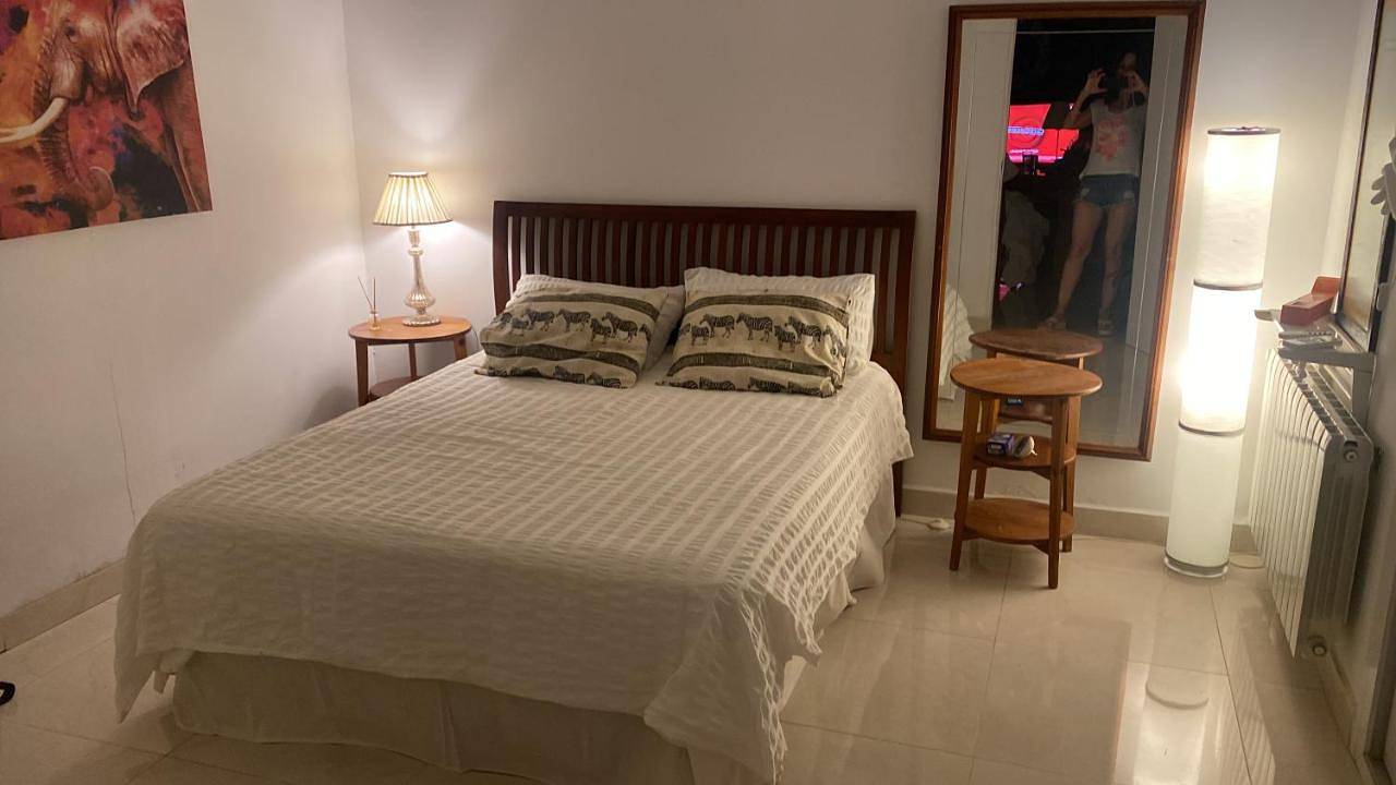 Queen Room with Pool View in Montequinto, Dos Hermanas