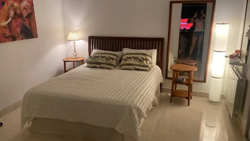Chambre d’hôte pour 2 personnes, avec piscine ainsi que vue et jardin - 1