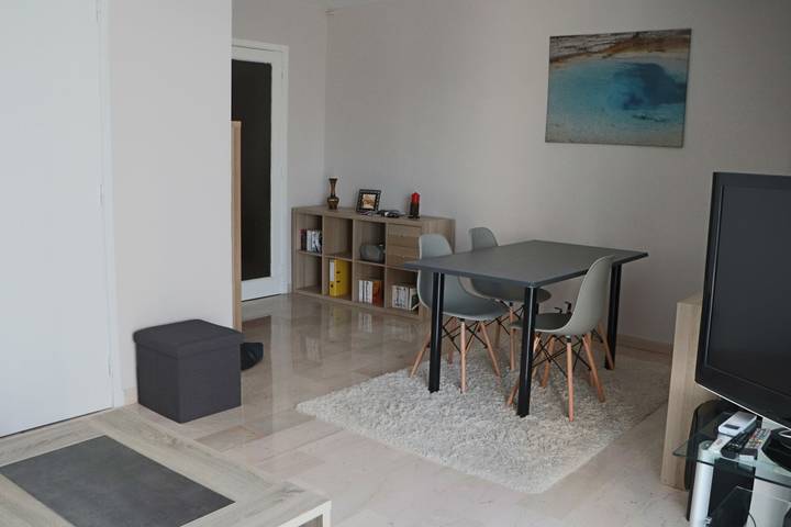 Gîte pour 4 personnes, avec terrasse dans Ile De Bendor - 3