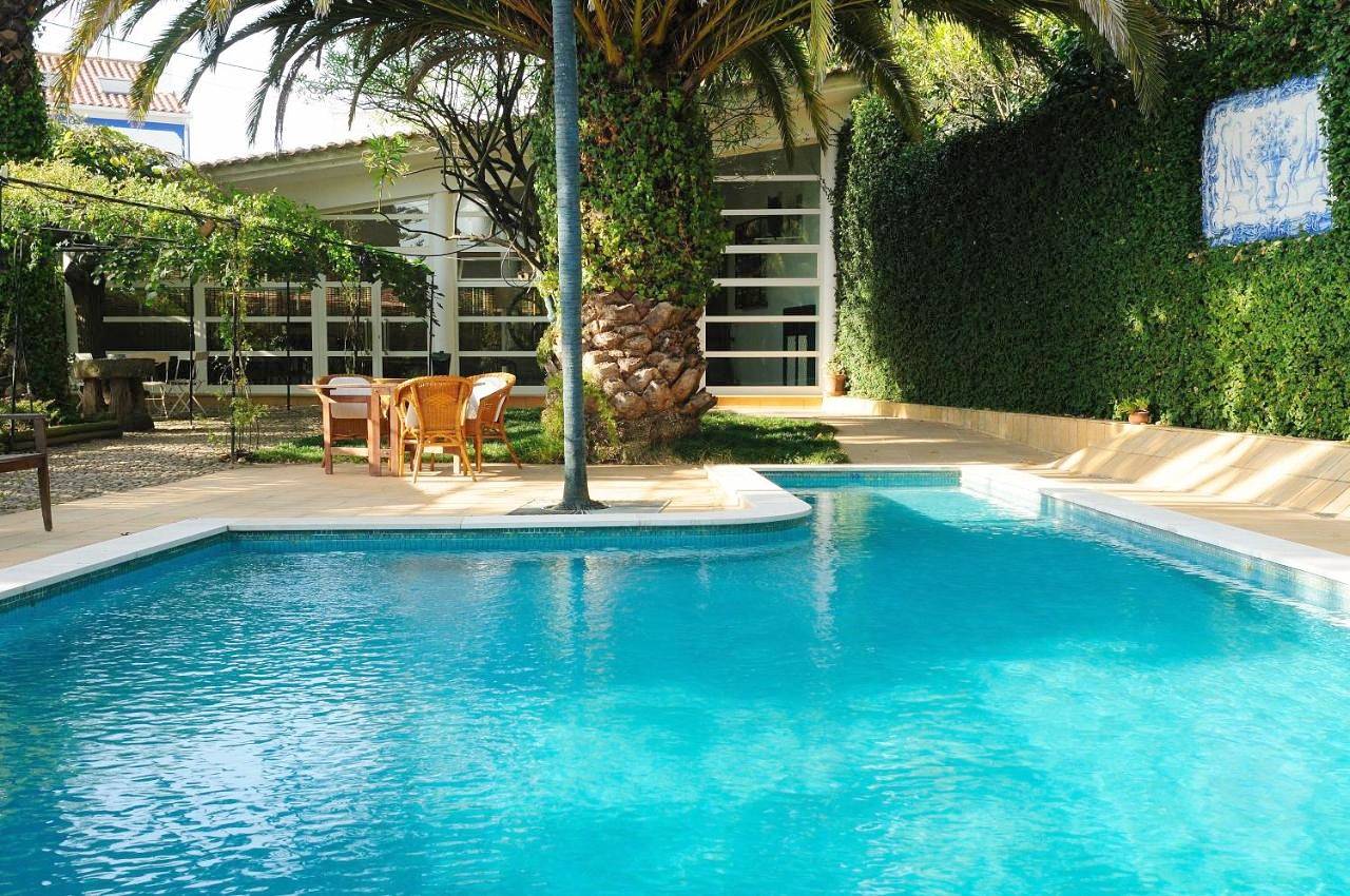 Casa rural para 14 pessoas com jardim in Rio Maior, Distrito de Santarém