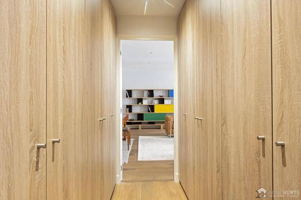 Four-Bedroom House in Eiffelturm, Paris