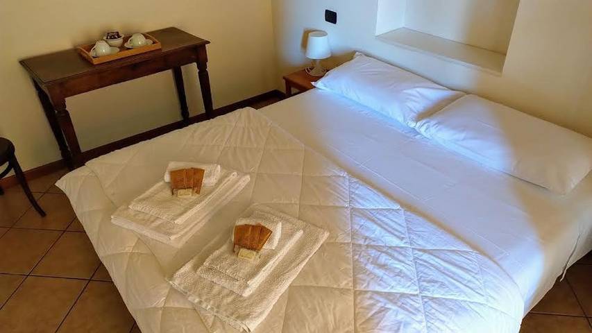 B&b per 3 persone, con Terrazza e Vista lago nonché Panorama a Gardone Riviera