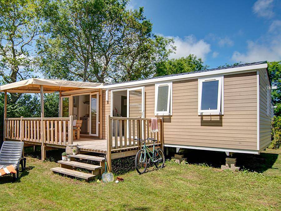 Camping Sandaya Les Deux Fontaines  - Mobilhome 6 personas - Cottage Privilège Tv Lv - 3 Bedrooms - Sleeps 6 in Névez, Region de Quimper