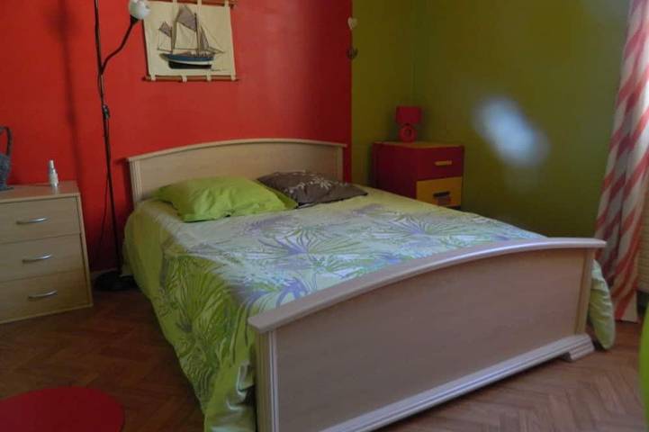 Gîte pour 6 personnes, avec balcon, animaux acceptés à Chalon-sur-Saône - 4