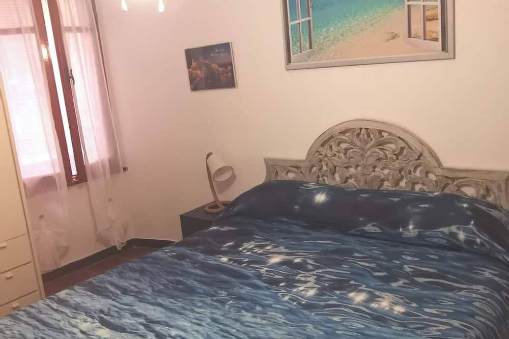 Entire apartment, The rocks a stone's throw away in Portovenere, Porto Venere Municipality