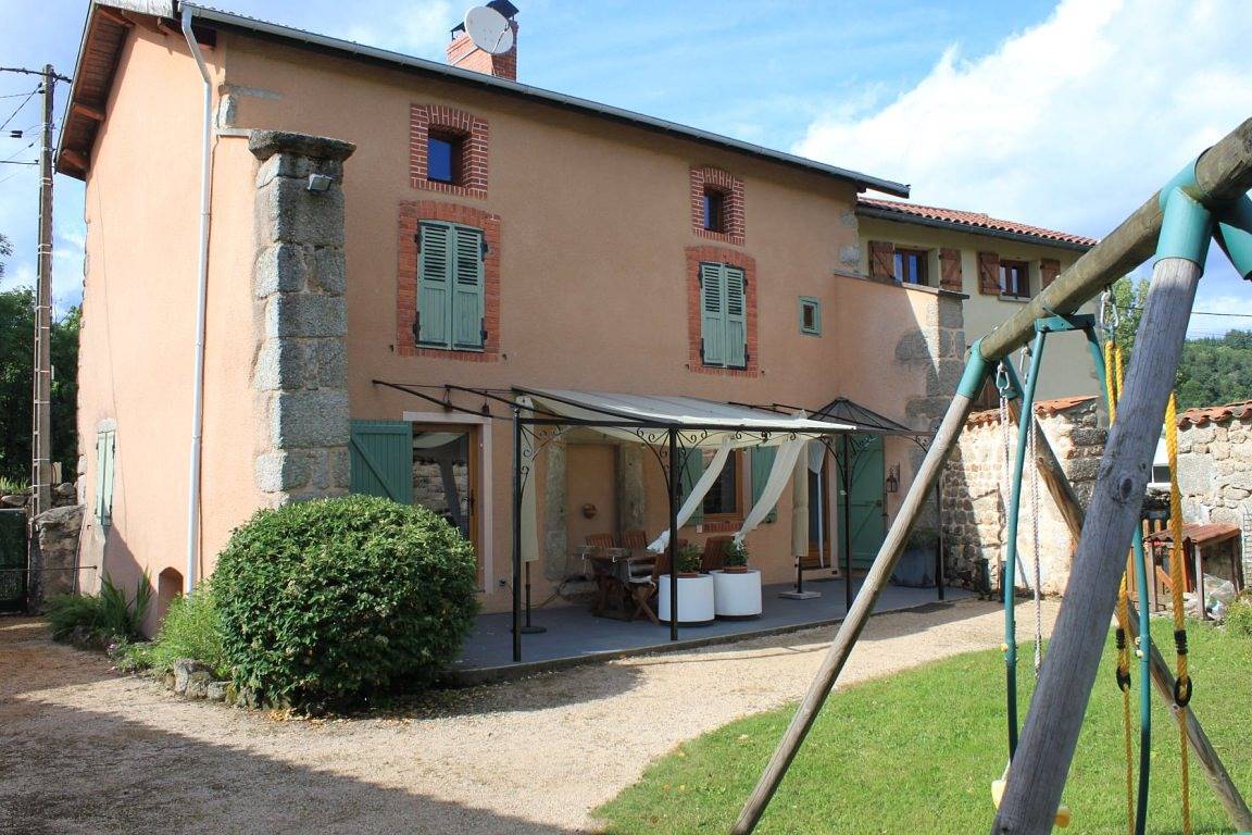 La Revivance - Chambre in Saint-Julien-la-Vêtre, Montbrison