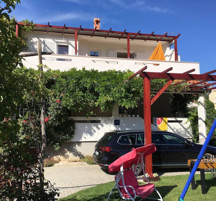 Ferienwohnung für 4 Personen, mit Balkon und Garten - 1