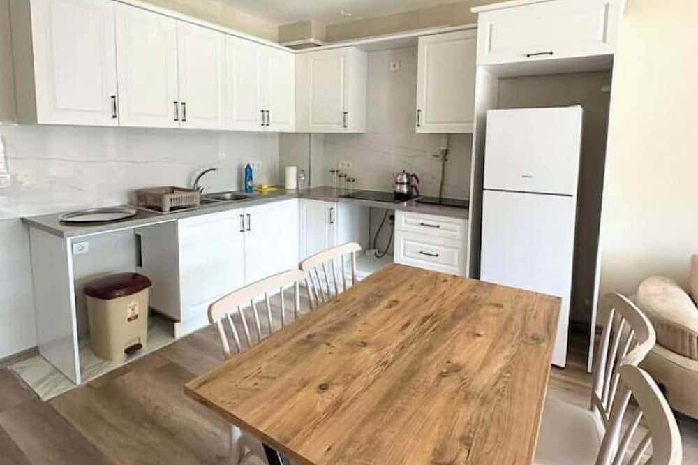 2-Bedroom house in a central location in Yomra, Provinz Trabzon