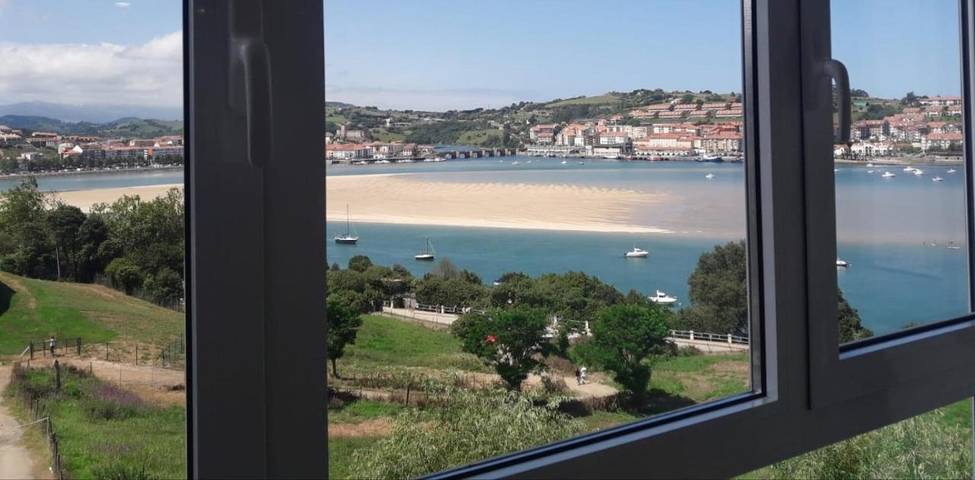 Apartamento para 4 personas, con Balcón además de Terraza y Vistas en San Vicente de la Barquera