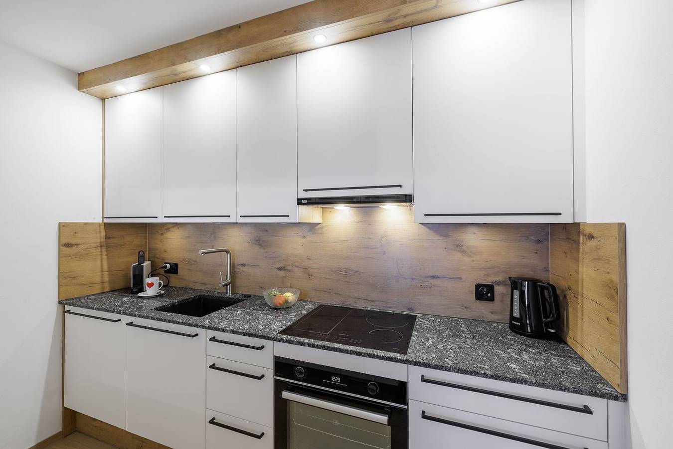 Geheel appartement, Vakantieappartement voor 4 personen met sauna in Scuol, Lower Engadine