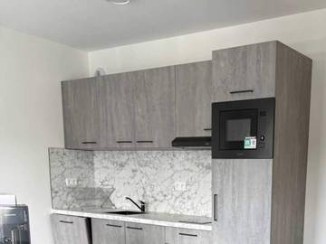 Appartement De Vacances pour 8 Personnes dans Suresnes, Hauts-de-Seine, Photo 2