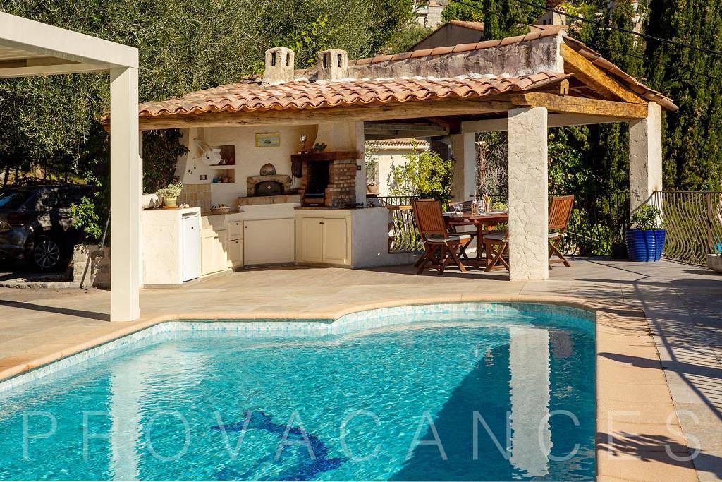 Doppelhaushälfte mit privatem Pool in Gattieres in Gattières, Cannes und Umgebung