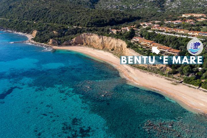 Ferienwohnung für 4 Personen, mit Balkon/Terrasse in Cala Gonone - 2