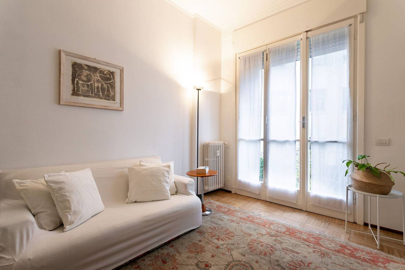 Entire apartment, Disciplini Two Bedrooms in Milan, Milan Province