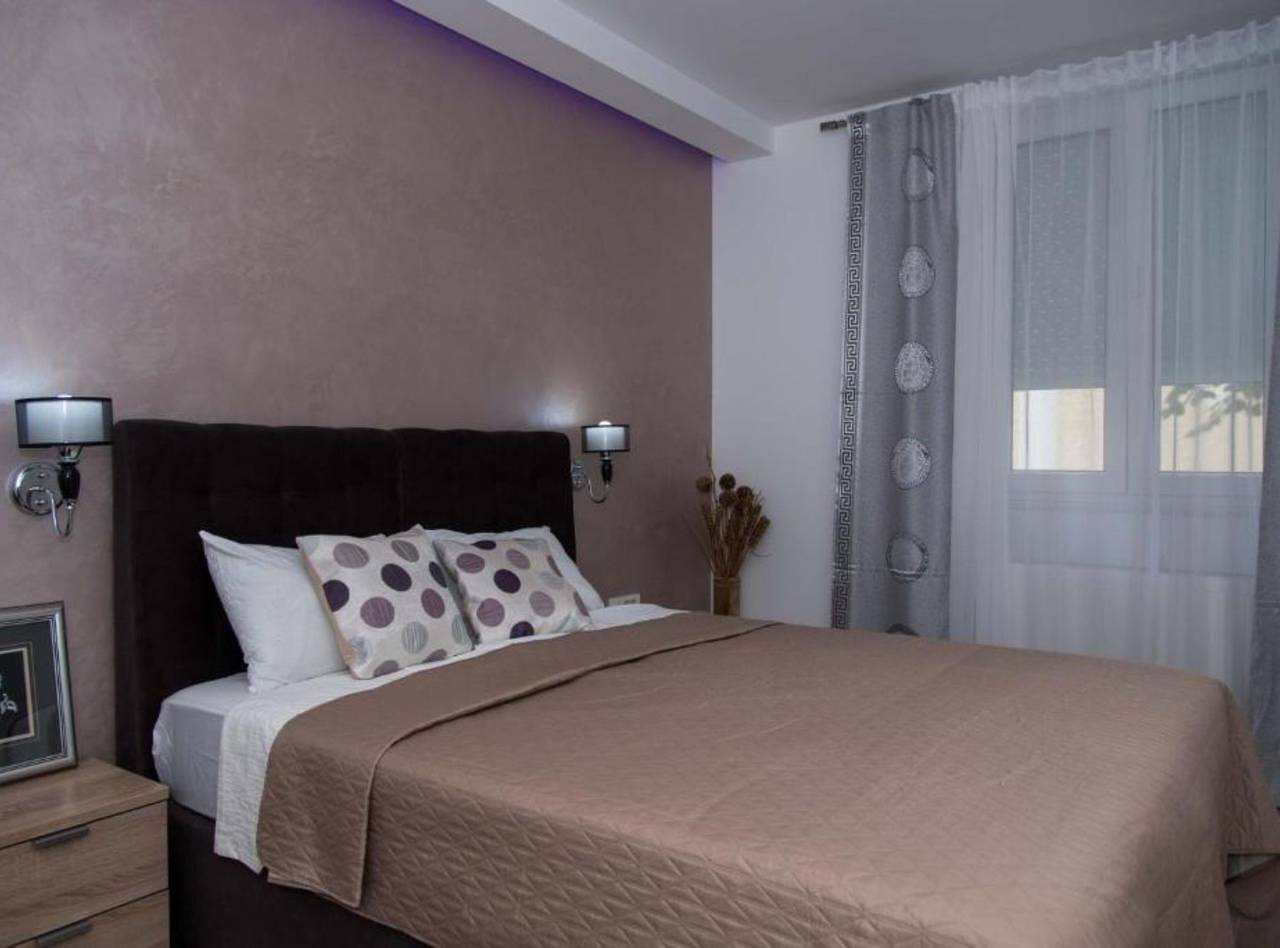 Ginko Rooms - Triple Room With Private Bathroom (A3) in Daruvarske toplice, Bjelovarsko-bilogorska županija