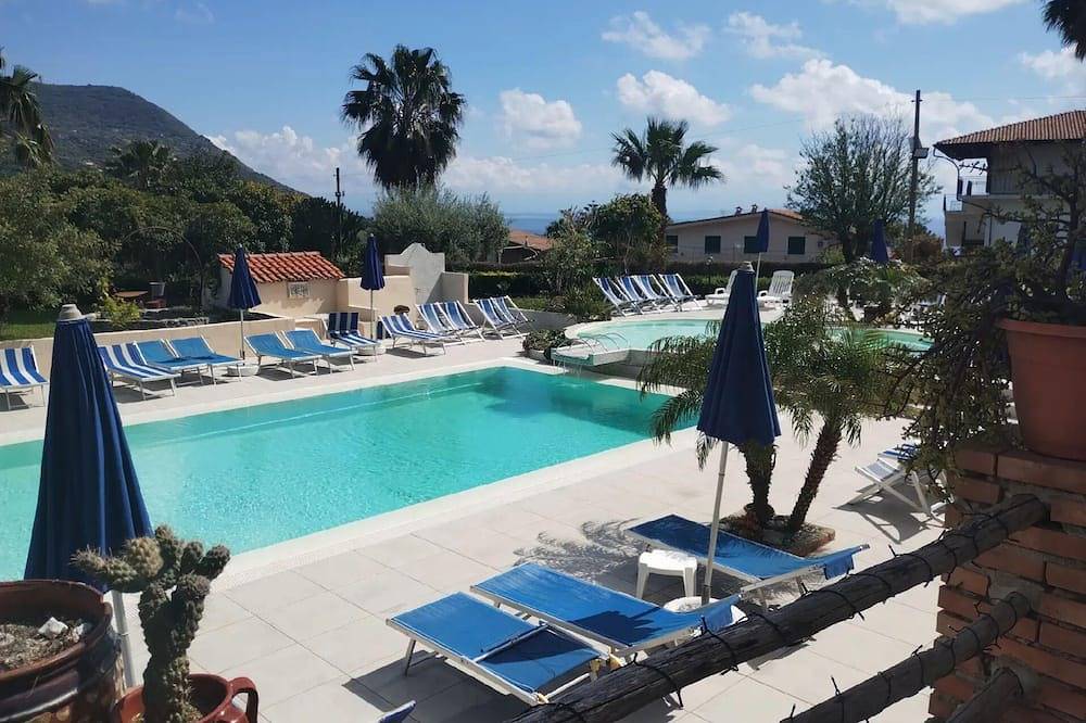 Agriturismo per 5 Persone in Santa Maria Vibo Valentia, Costa Tirrenica Calabria
