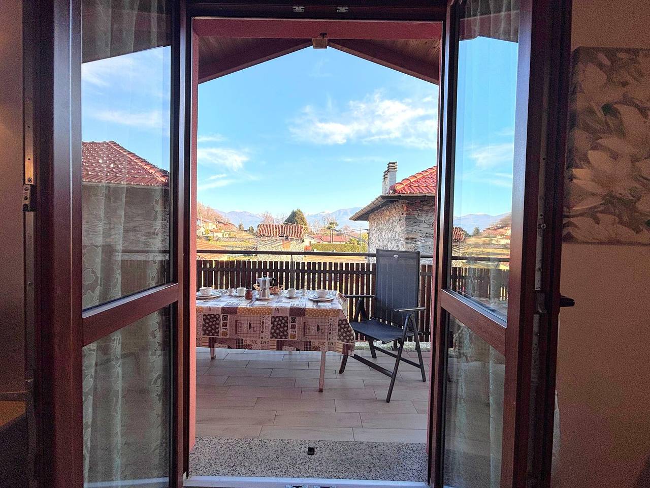 Appartement entier, Appartement avec vue sur le lac à Brezzo di Bedero in Bedero, Brezzo di Bedero