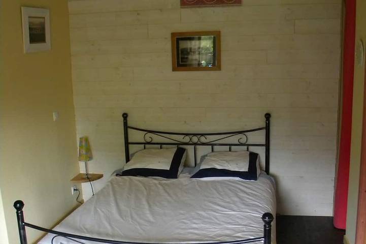 Location de vacances pour 5 personnes, avec terrasse et jardin dans Le Cabellou - 2