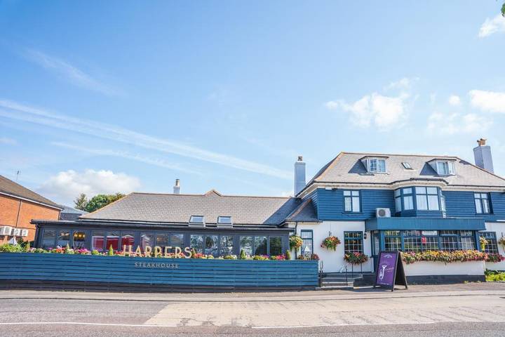 Hotel for 2 people, with garden, with pets - 1