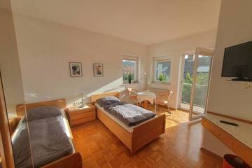 Ferienwohnung für 14 Personen, mit Balkon in Zwingenberg