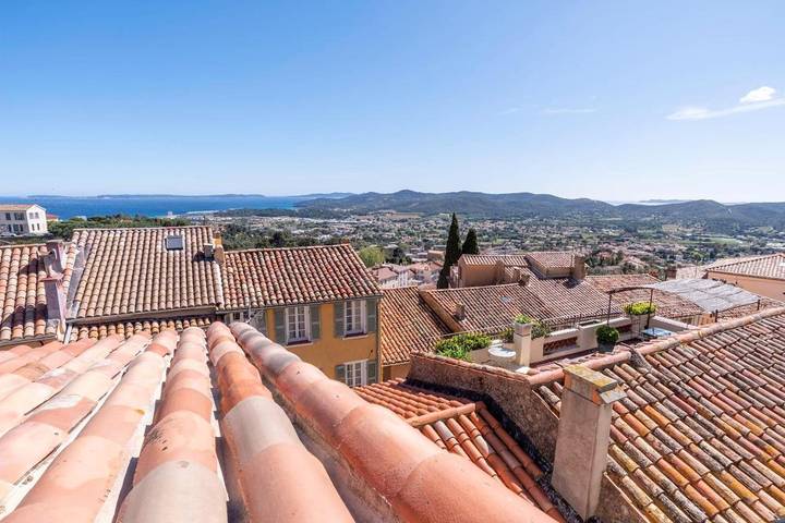 Gîte pour 4 personnes dans Office De Tourisme De Bormes Les Mimosas - Le Port