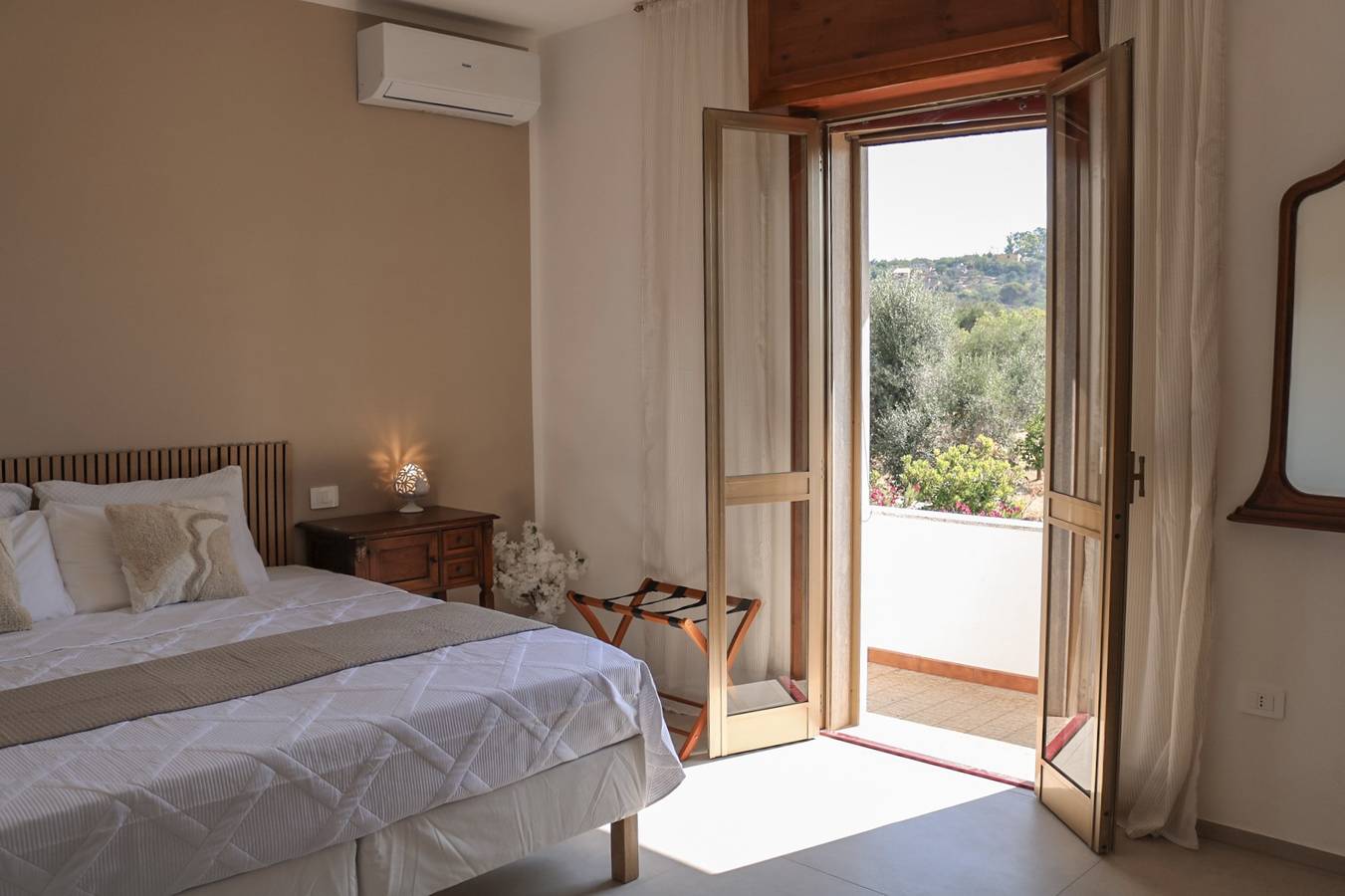 Casa Allegria, camera Serenità- adults only in Parabita, Golfo di Taranto