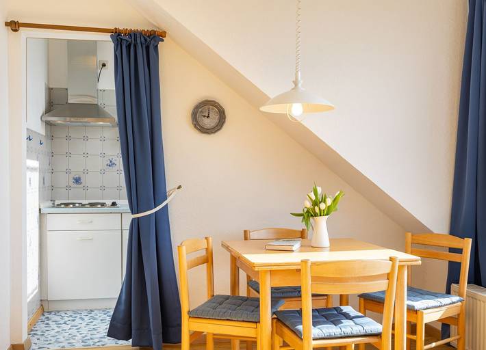 Ferienwohnung für 2 Personen, mit Balkon und Ausblick auf Amrum - 2