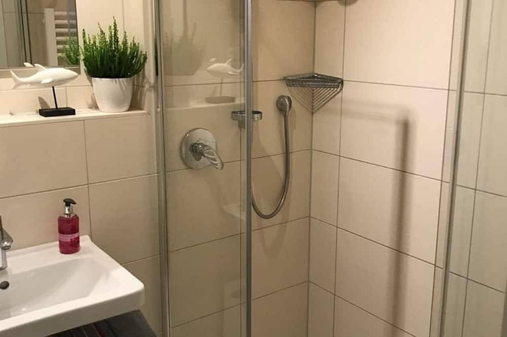 Entire apartment, Centrally located apartment (20 sqm) with underfloor heating and balcony in Regensburg, Eastern Bavaria