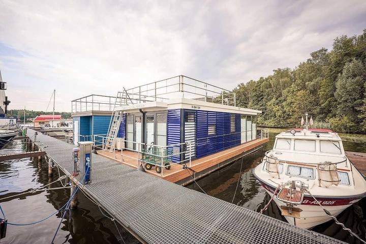 Ferienhaus für 4 Personen, mit Terrasse und Seeblick sowie Ausblick in Charlottenburg Berlin - 2