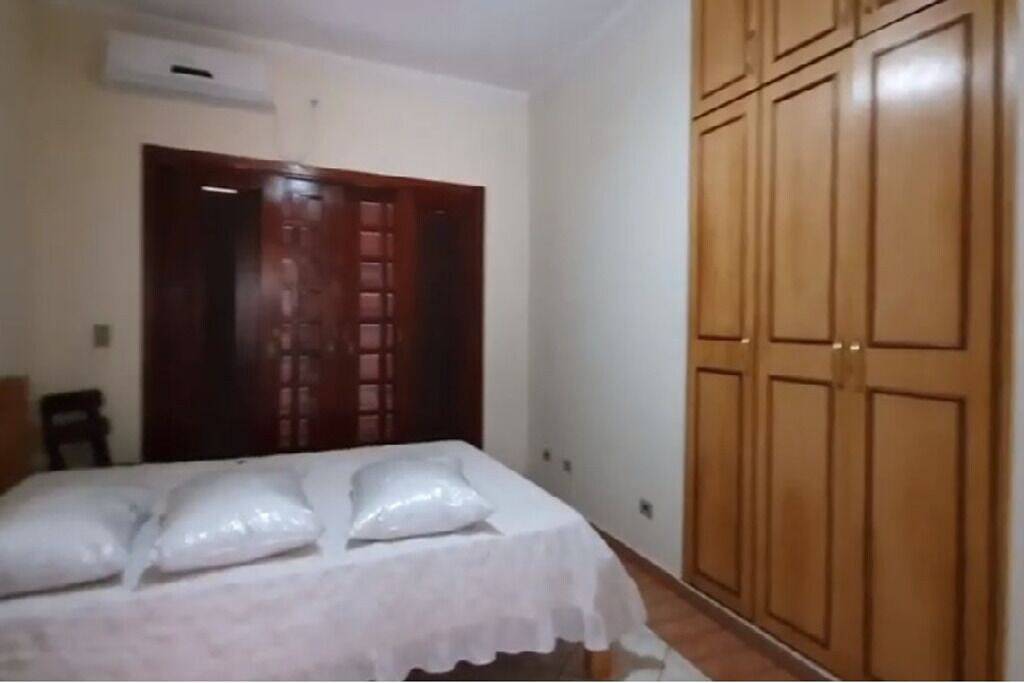 Casa com Vista Para o mar a 70 Metros da Praia in Itanhaém, Baixada Santista